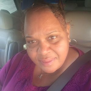 Meet your Posher, Toni